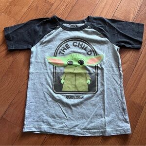 Jumping Beans Star Wars Toddler Boys Gray Baby Yoda Mandalorian Tee Shirt Size 6